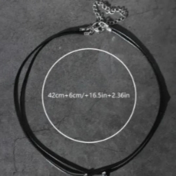 Gothic Waterdrop Pendant Necklace Adjustable Black Rope Chain, Black Retro - Picture 5 of 7